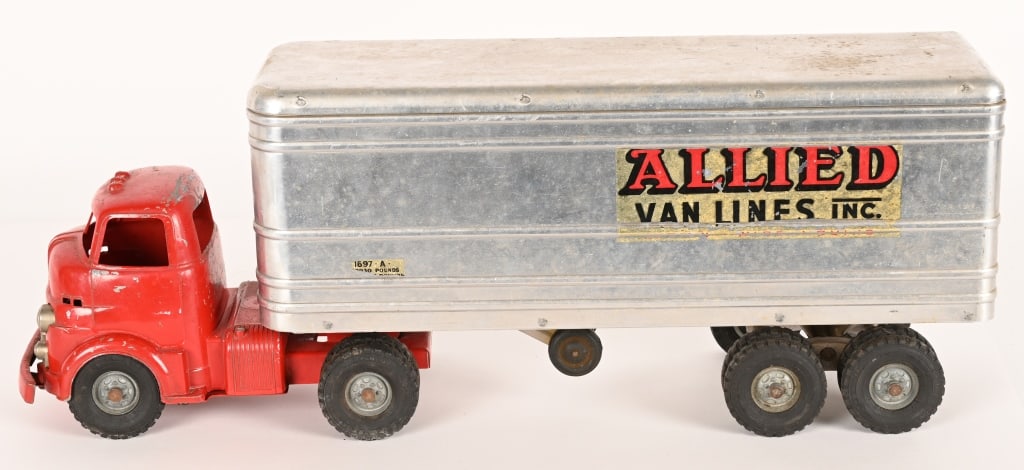 WYANDOTTE ALLIED VAN LINE SEMI TRUCK: Wyandotte Allied Van Lines Semi Truck. All original and complete. Unusual Private Label Wyandotte. Has some normal wear. 25" very Good-Excellent