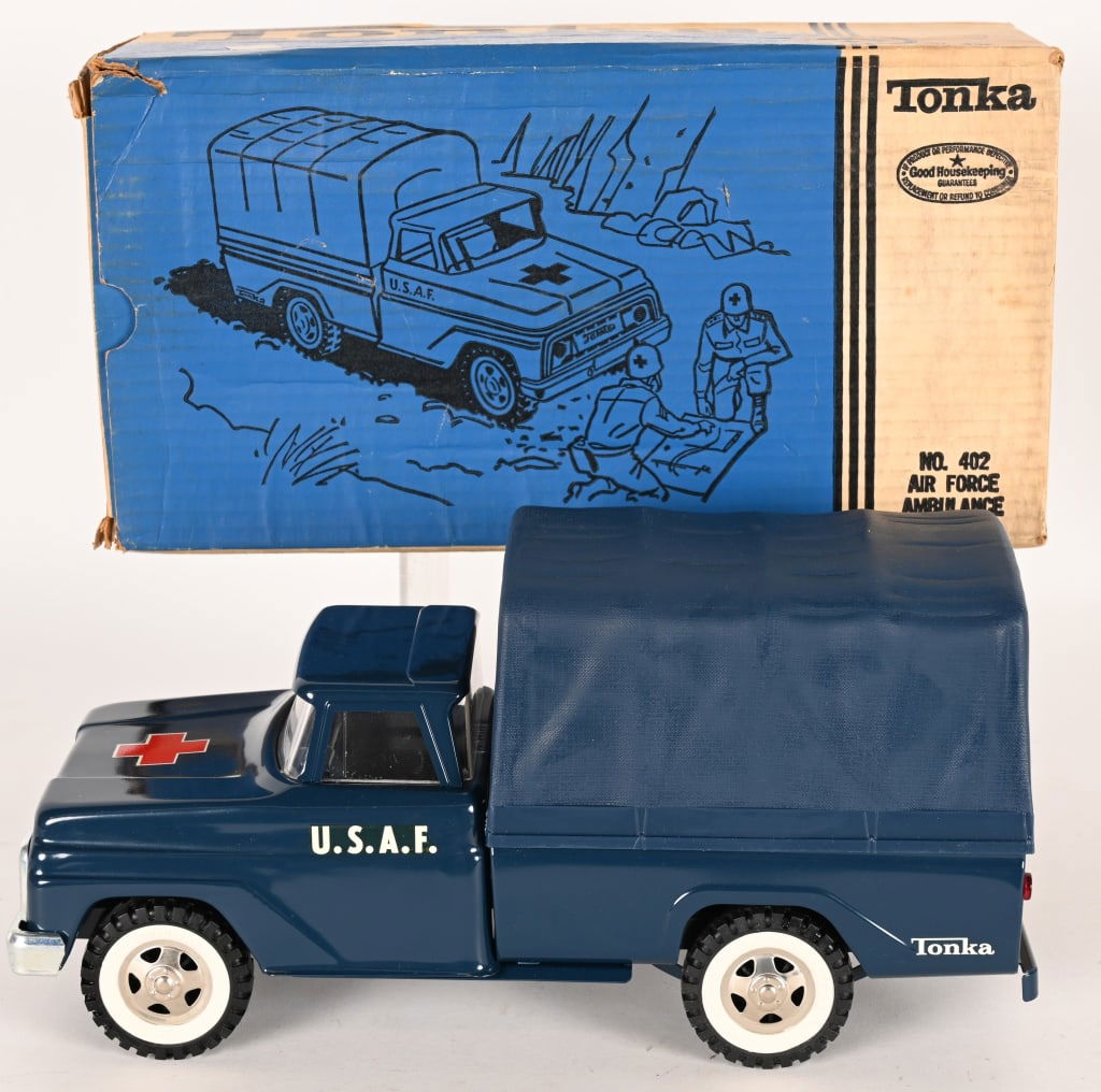 1965 TONKA AIR FORCE AMBULANCE w/ BOX (1 of 7)
