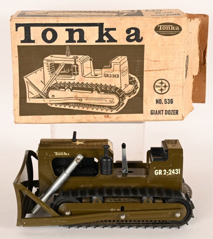 TONKA #536 GIANT DOZER w/ BOX (1 of 7)