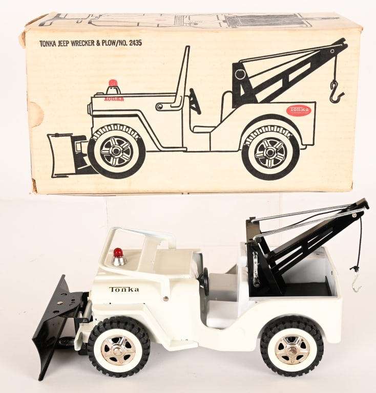 TONKA #2435 JEEP WRECKER & PLOW w/ BOX (1 of 8)
