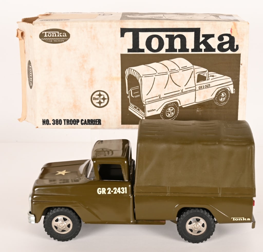 1964 TONKA TROOP CARRIER w/ BOX (1 of 8)
