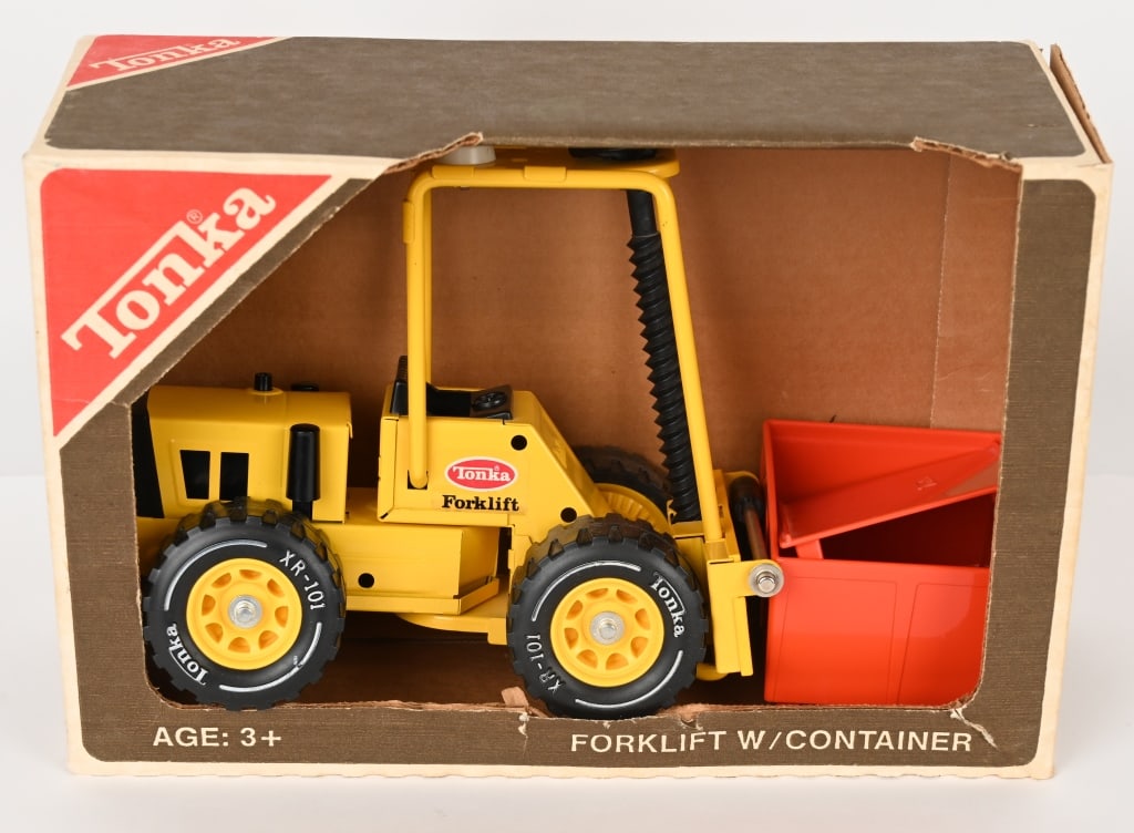 TONKA #1991 FORKLIFT MIB (1 of 5)