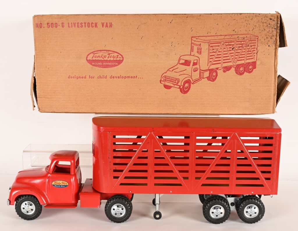 1956 TONKA LIVESTOCK TRUCK w/ BOX (1 of 7)