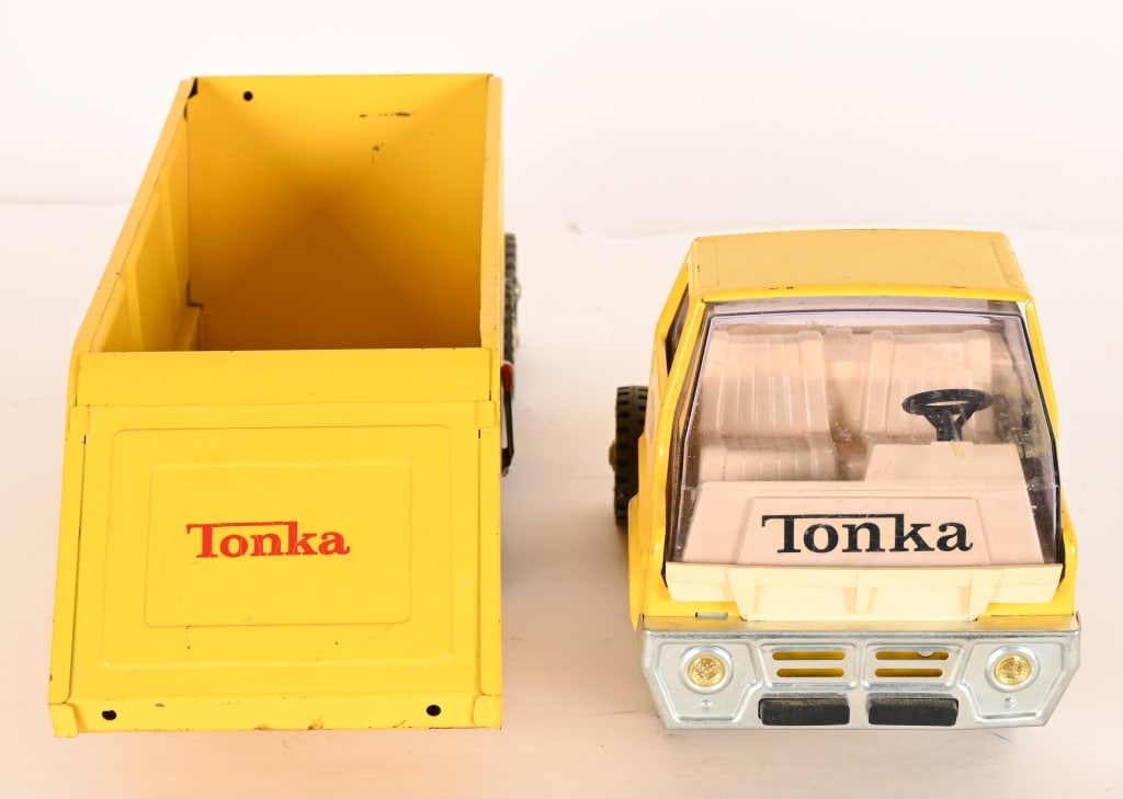 TONKA #910 BOTTOM DUMP w/ BOX - 2