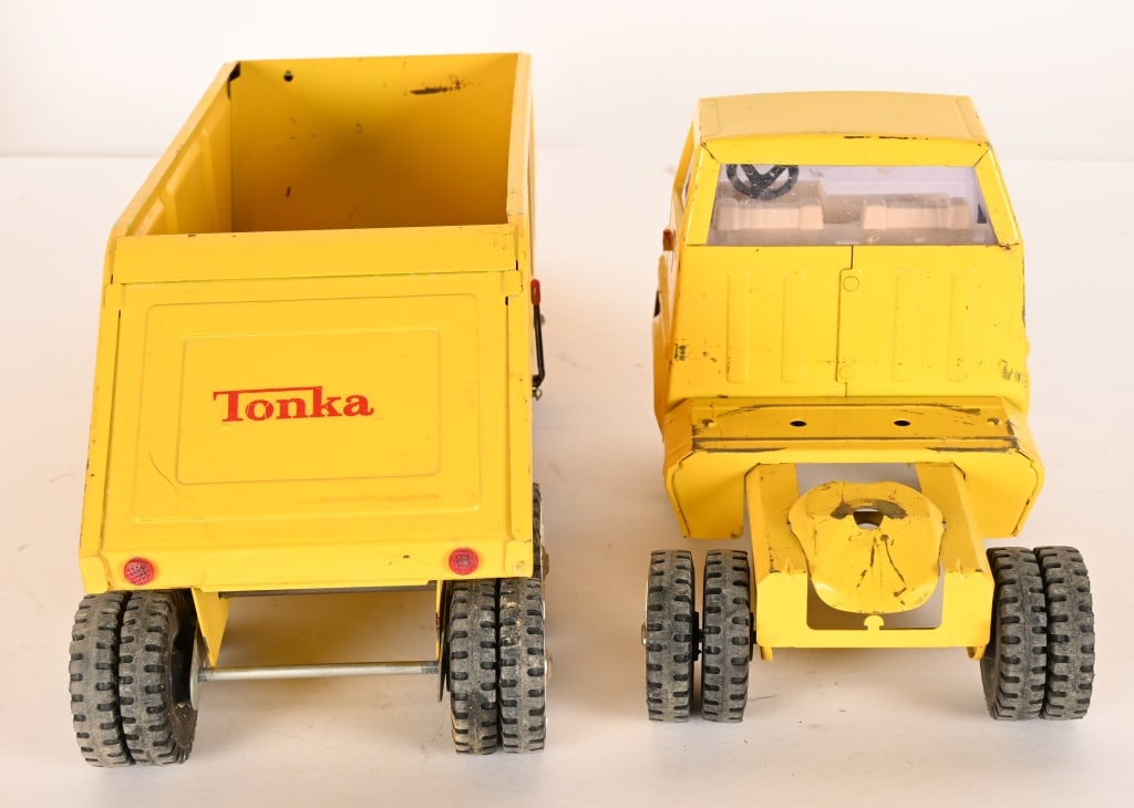 TONKA #910 BOTTOM DUMP w/ BOX - 3