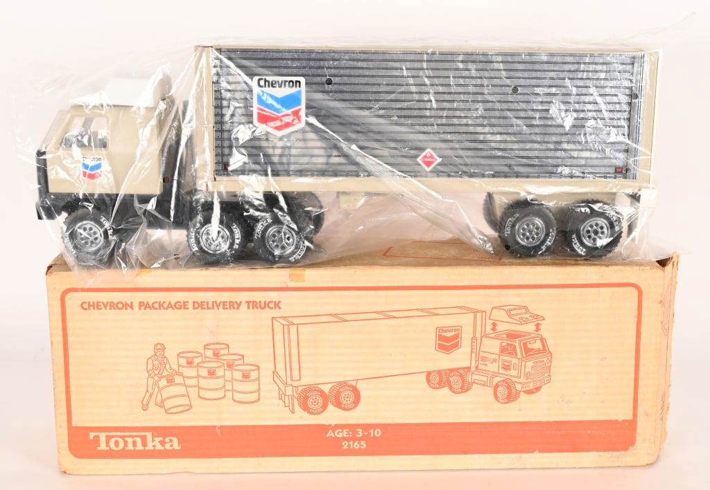 TONKA #2165 CHEVRON PACKAGE DELIVERY TRUCK w/ BOX: #2165 Tonka Chevron Delivery Truck. Never played with condition. Boxed 20 1/2" Excellent