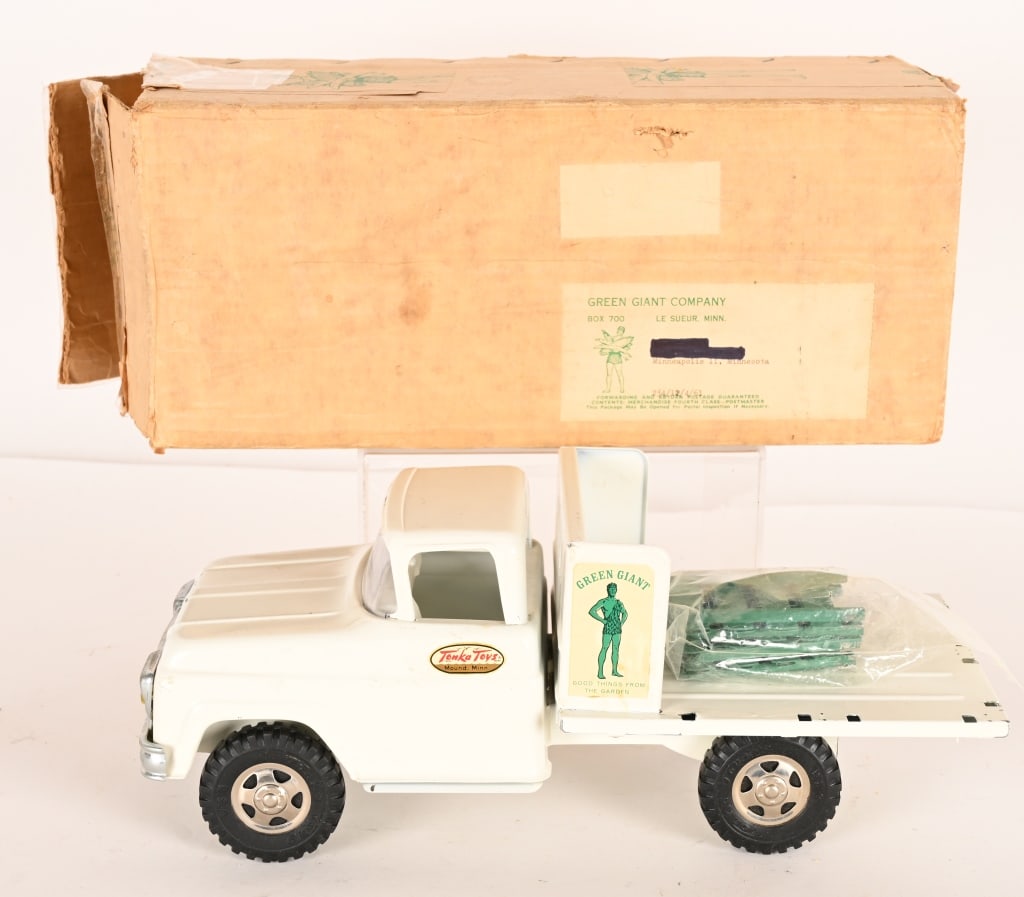 TONKA GREEN GIANT STAKE TRUCK w/ BOX (1 of 9)