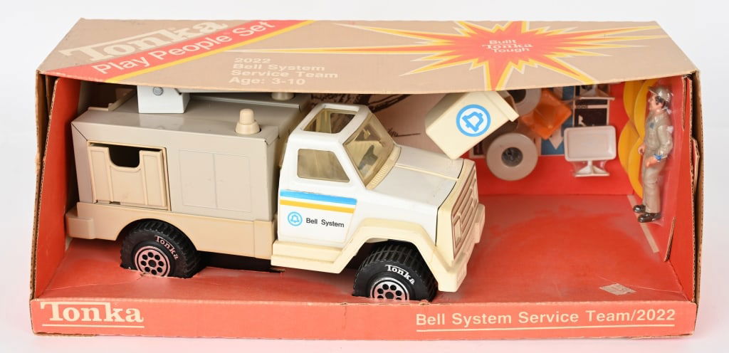 TONKA #2022 BELL SYSTEM SERVICE TEAM w/ BOX (1 of 6)