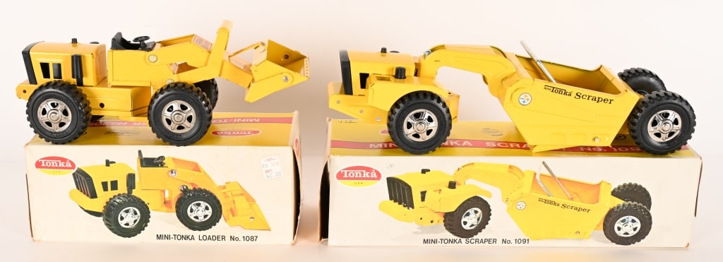 TONKA MINI SCRAPER & LOADER w/ BOX: Tonka Mini #1091 Scraper and #1087 Loader. Both never played with in Boxes. 14" Excellent