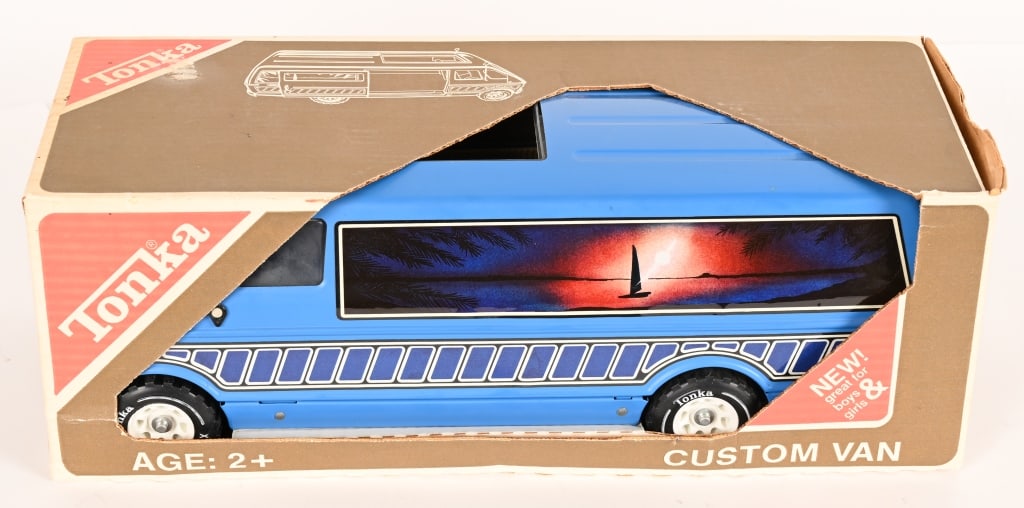 TONKA #3985 CUSTOM VAN w/ BOX: #3985 Tonka Custom Van. Never played with sealed in Box. 18" Near Mint