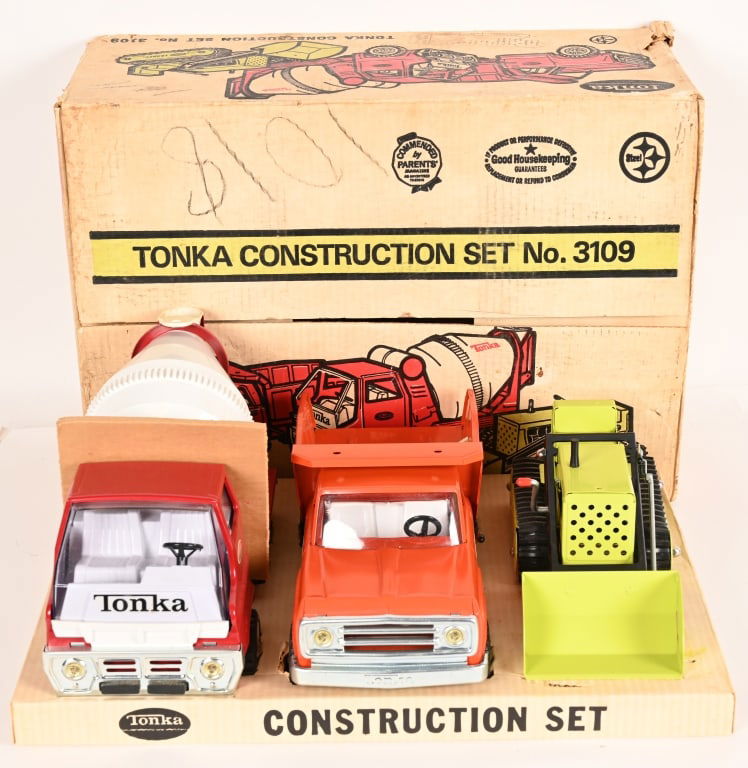 TONKA #3109 CONSTRUCTION SET w/ BOX: Tonka #3109 Construction Set. Includes Dump Truck, Cement Mixer, and Bulldozer. All look never played with condition. Boxed with Booklet. 21" Excellent