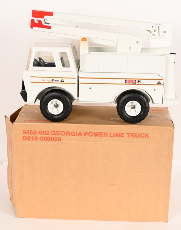 TONKA GEORGIA POWER LINE TRUCK w/ BOX: Tonka Georgia Power line Truck. New Old Stock condition. Boxed 19" Near Mint
