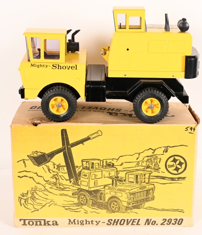 TONKA #2930 MIGHTY SHOVEL w/ BOX: #2930 Tonka Mighty Shovel. All original in great shape. Missing the boom. Boxed 18" Excellent