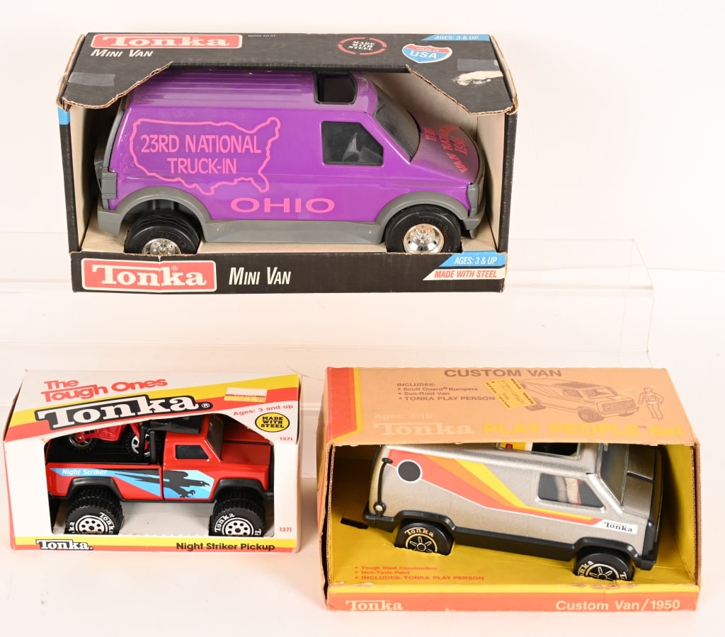 TONKA VANS & TRUCK: Includes Tonka 23rd National Truck-In Ohio Mini Van, #1950 Custom Van, and #1371 Night Striker Pickup. All New Old Stock in Boxes. Largest 14" Excellent