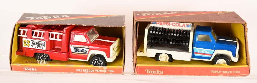 5- VINTAGE TONKA TRUCKS w/ BOXES - 4