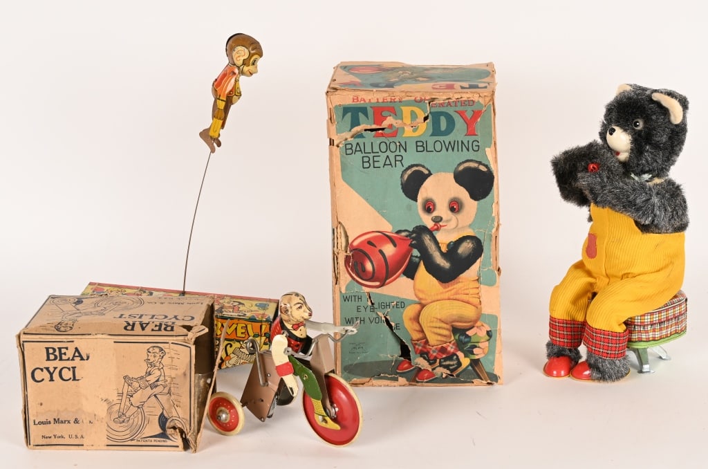 LOT OF BEAR & MONKEY TOYS (1 of 9)