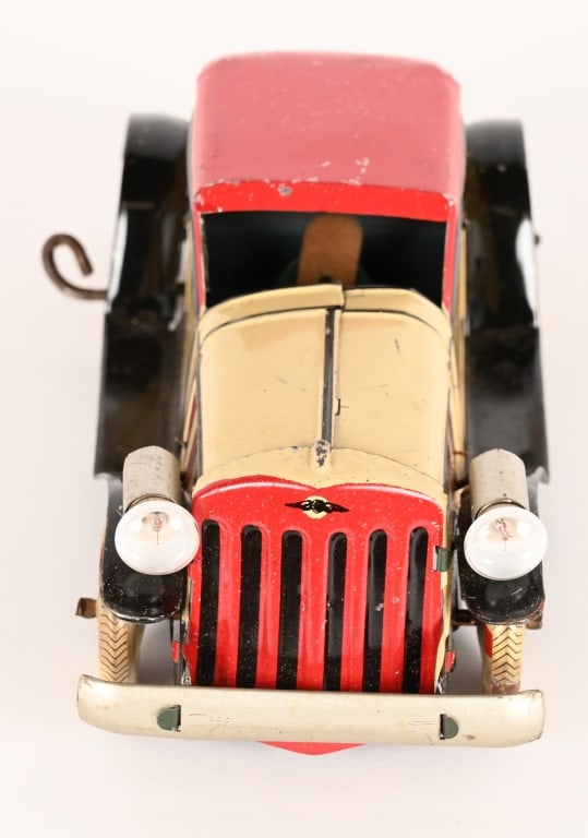 MARX TIN WINDUP ELECTRIC LIGHT COUPE - 2