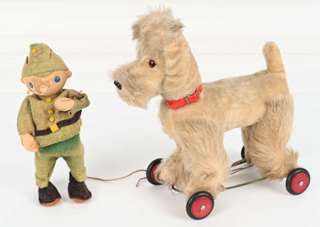 SCHUCO DOG ON WHEELS & WINDUP SOLDIER (1 of 5)