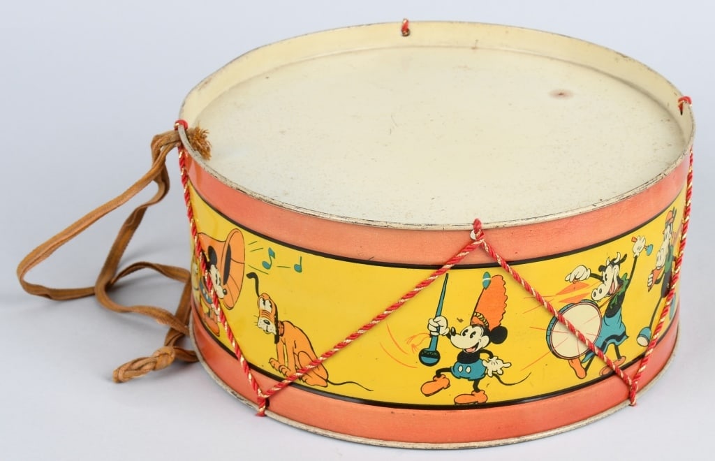 Early OHIO ART TIN MICKEY MOUSE DRUM: Nice early tin Mickey Mouse Drum. Great graphics of Walt Disney Characters. Very nice colors. 9" Excellent