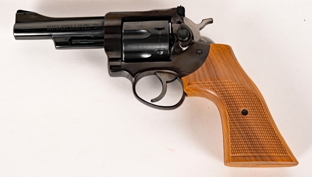RUGER SECURITY SIX 357 MAGNUM REVOLVER (1 of 5)