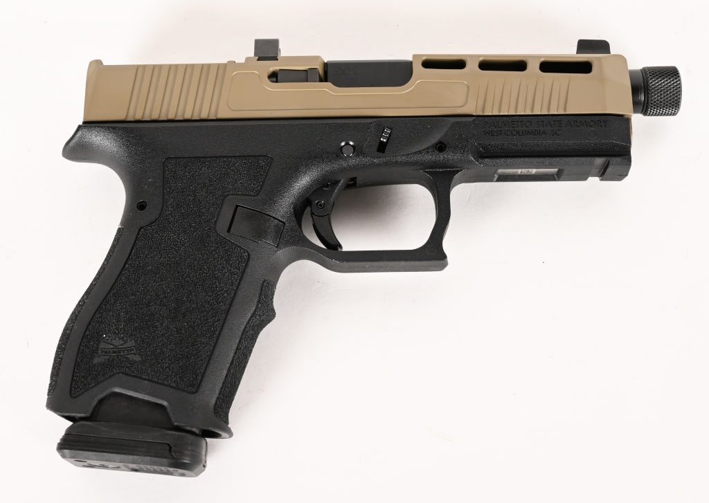 PSA DAGGER TWO TONE PISTOL W/CASE - 3