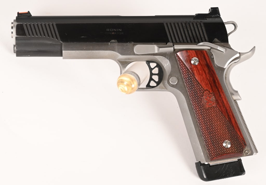 SPRINGFIELD ARMORY RONIN OPERATOR PISTOL (1 of 4)