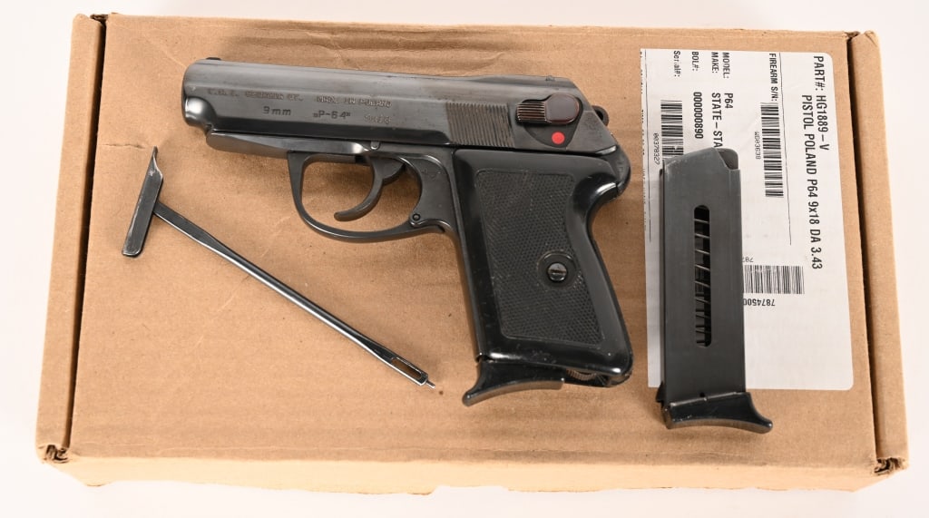 BOXED POLISH P 64 SEMI AUTO PISTOL 9X18 MAK (1 of 6)