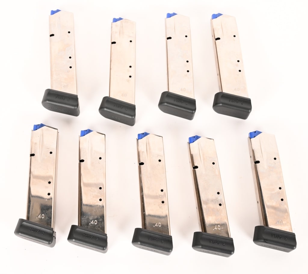 LOT OF NINE 12 ROUND .40 S&W MEG-GAR PISTOL MAGS (1 of 3)