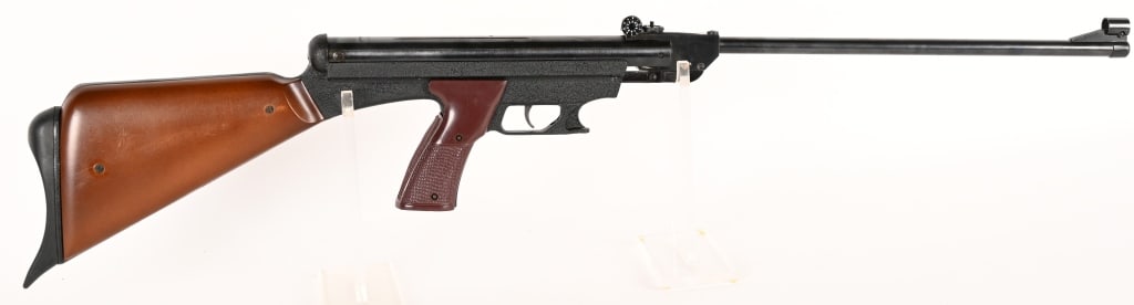 VINTAGE STUART CHAMPION PELLET AIR RIFLE (1 of 5)