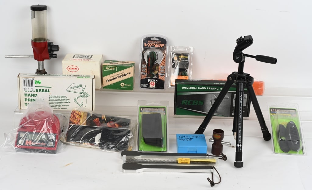 LARGE LOT OF RIFLE PARTS AND RELOADING EQUIPMENT (1 of 3)