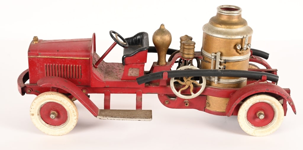 KINGSBURY FIRE PUMPER TRUCK (1 of 5)