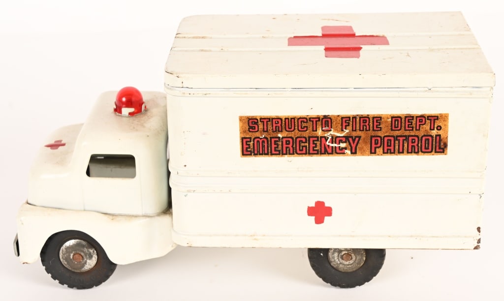 STRUCTO FIRE DEPT EMERGENCY PATROL TRUCK (1 of 5)