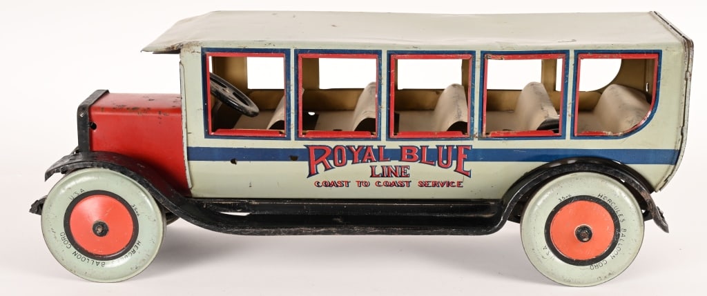 CHEIN HERCULES ROYAL BLUE LINES BUS (1 of 5)