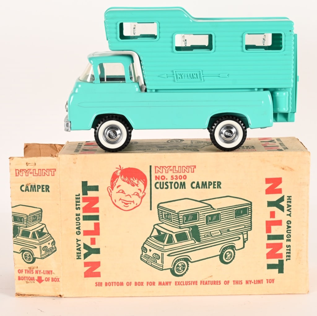 NYLINT #5300 CUSTOM CAMPER w/ BOX: Nylint #5300 Custom Camper. All original looks never played with condition. Boxed 13" Excellent