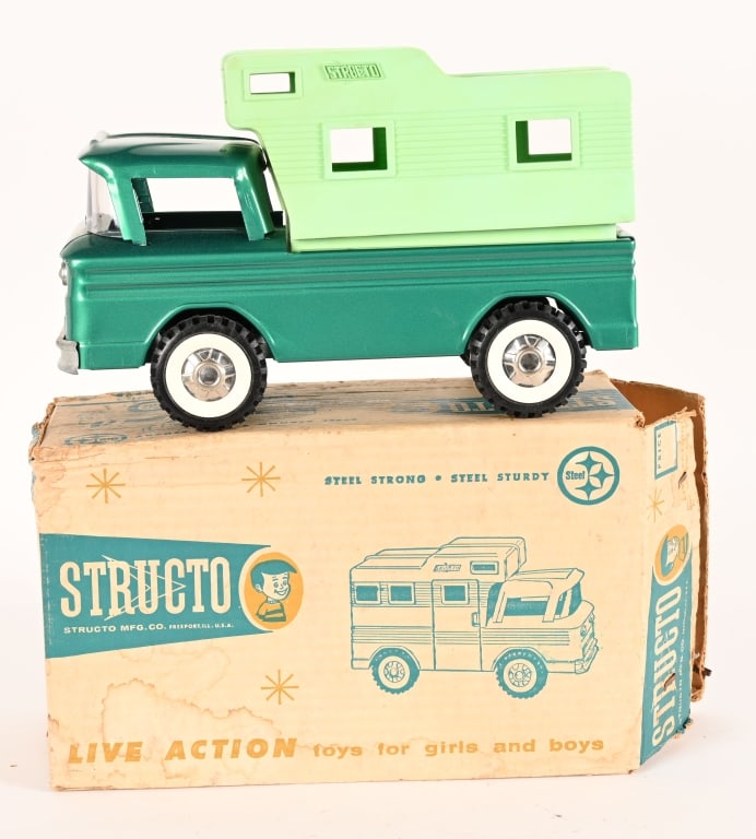 STRUCTO #203 CAMPER w/ BOX: Structo #203 Camper. Never played with condition. Boxed 11" Excellent