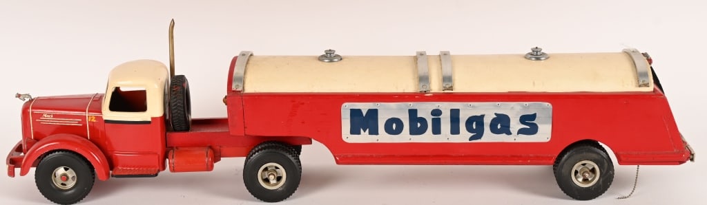 SMITH MILLER CUSTOM MOBILGAS TANK TRUCK: Smith Miller Mobilgas Tank Truck. Great looking period custom made truck. Has Smith Miller Cab with wooden Tank Trailer with Smith Miller wheels. Very well done. A very unique addition to any collecti