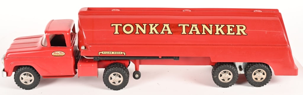 1962 TONKA TANKER TRUCK (1 of 5)