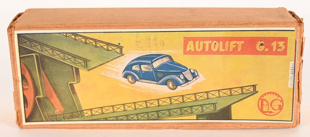 GERMAN TIN WINDUP AUTOLIFT w/ BOX - 10