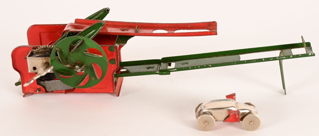 GERMAN TIN WINDUP AUTOLIFT w/ BOX - 3