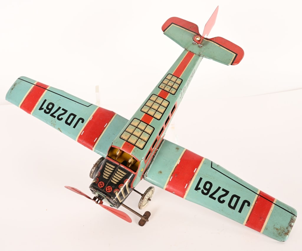 DISTLER TIN WINDUP JD2761 AIRPLANE (1 of 6)