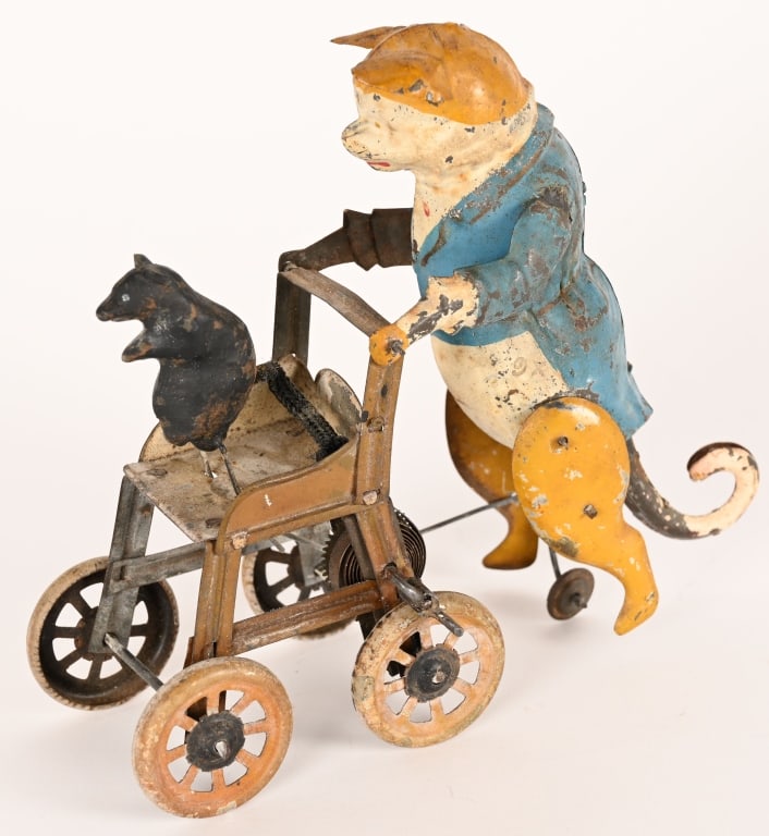 GUNTHERMANN CAT PUSHING MOUSE IN STROLLER (1 of 6)