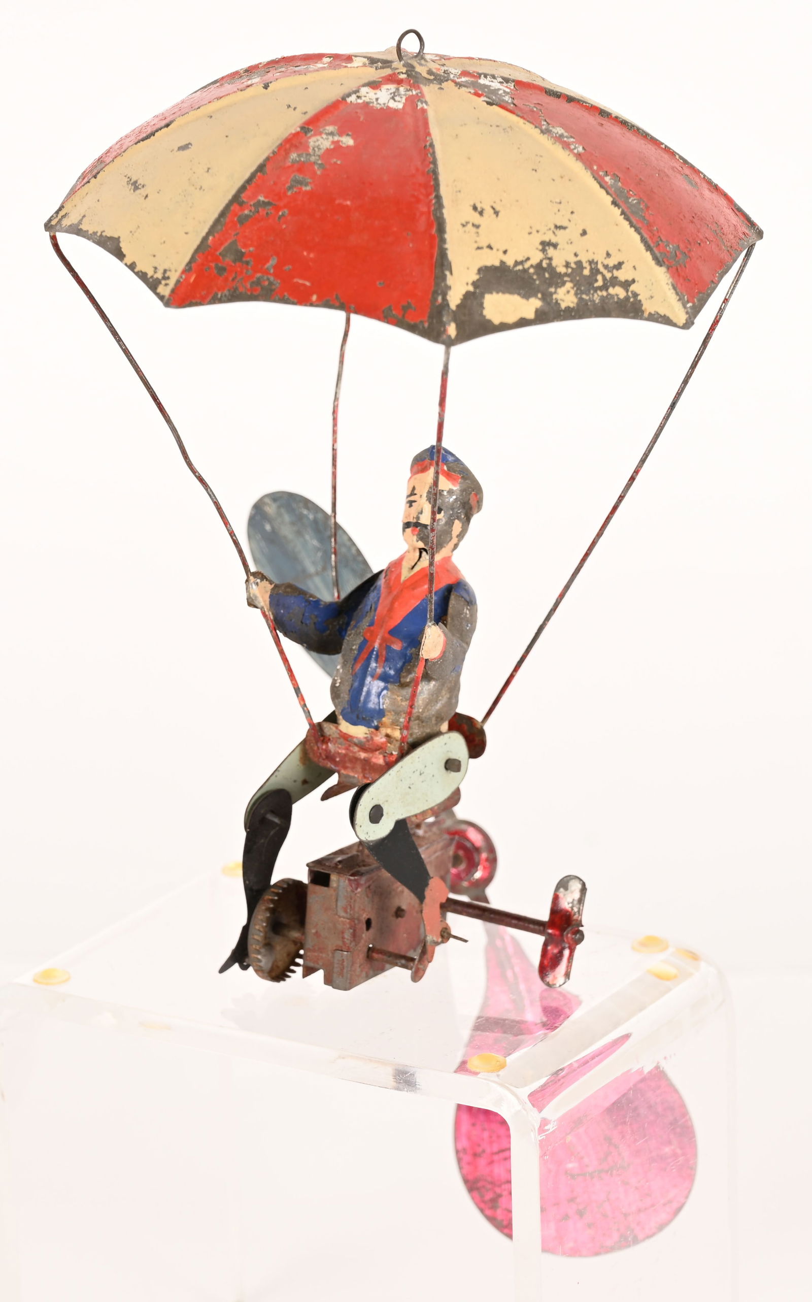 GERMAN TIN WINDUP FLYING PARACHUTE GO ROUND (1 of 5)