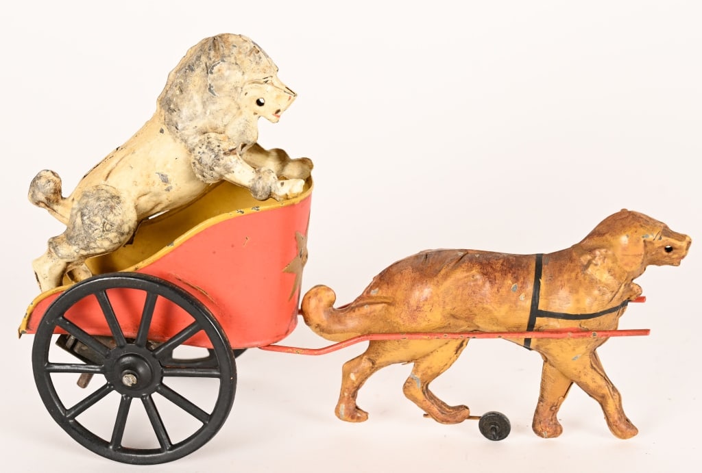 GERMAN HAND PAINTED TIN WINDUP DOG CHARIOT (1 of 5)