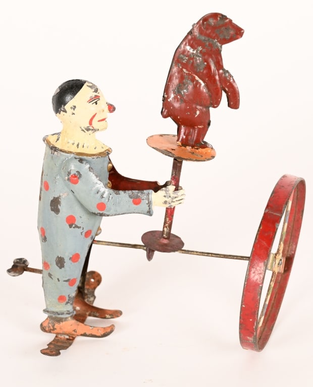 GERMAN HAND PAINTED TIN WINDUP CLOWN & BEAR (1 of 3)