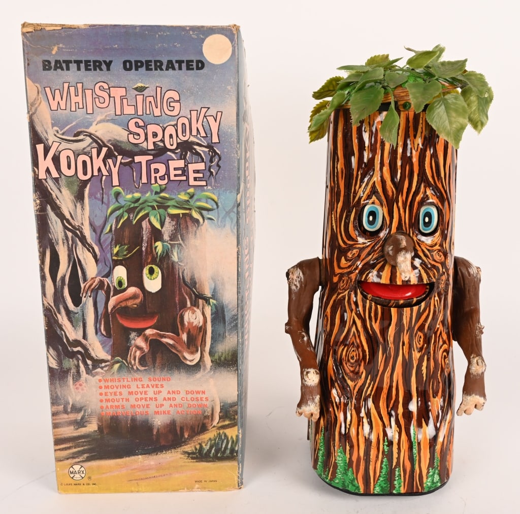 MARX BATTERY OP WHISTLING SPOOKY KOOKY TREE w/BOX: Wonderful Marx Spooky Kooky Tree. All original and complete. This is the light brown Summer version. Very nice bright colors. Super clean battery box. Worked when tested. With Box. 14" Excellent