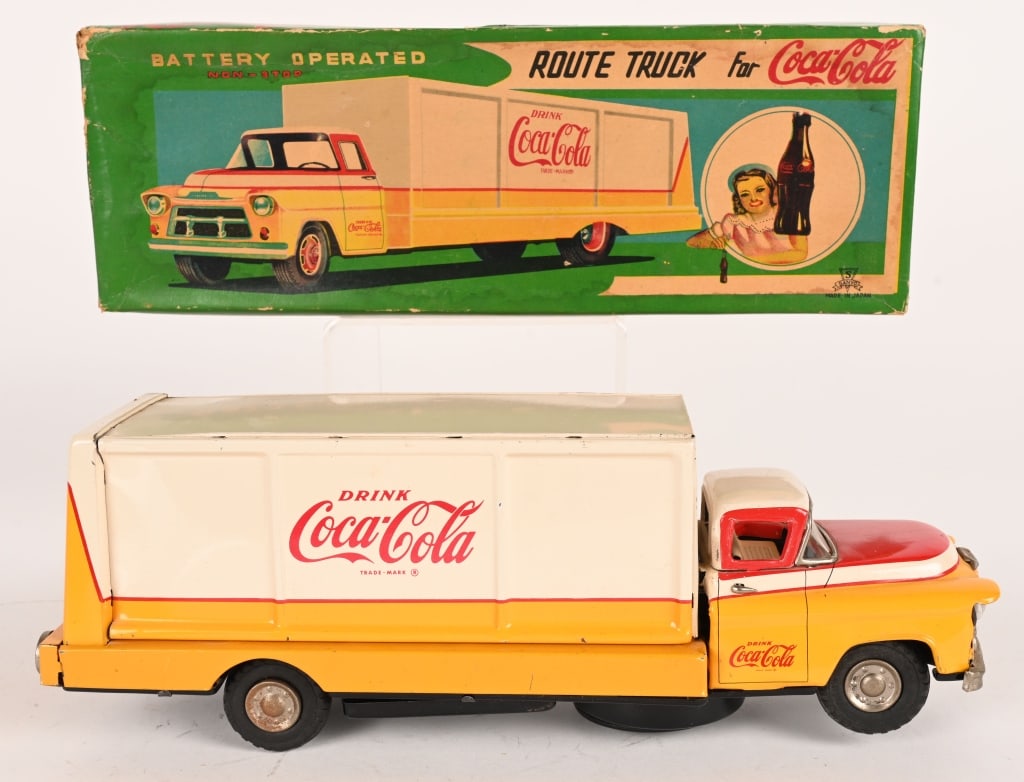 JAPAN BATTERY OP COCA COLA ROUTE TRUCK w/ BOX (1 of 13)