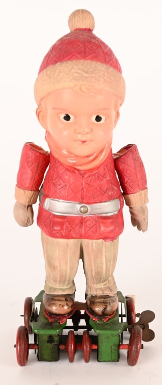 PRE-WAR JAPAN CELLULOID WINDUP ICE SKATER (1 of 4)