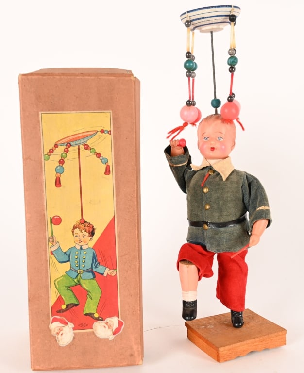 PRE-WAR JAPAN CELLULOID JUGGLING BOY w/ BOX (1 of 13)