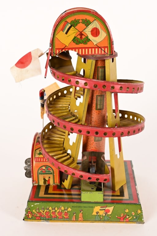 PRE-WAR JAPAN TIN WINDUP SPIRAL BALL TOY (1 of 5)