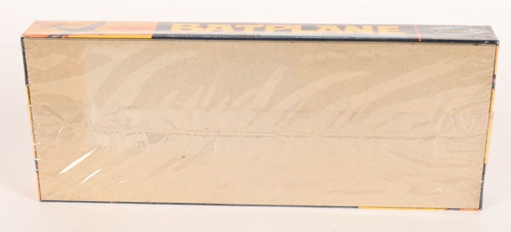 1966 AURORA BATMAN BATPLANE MODEL KIT MIB - 6